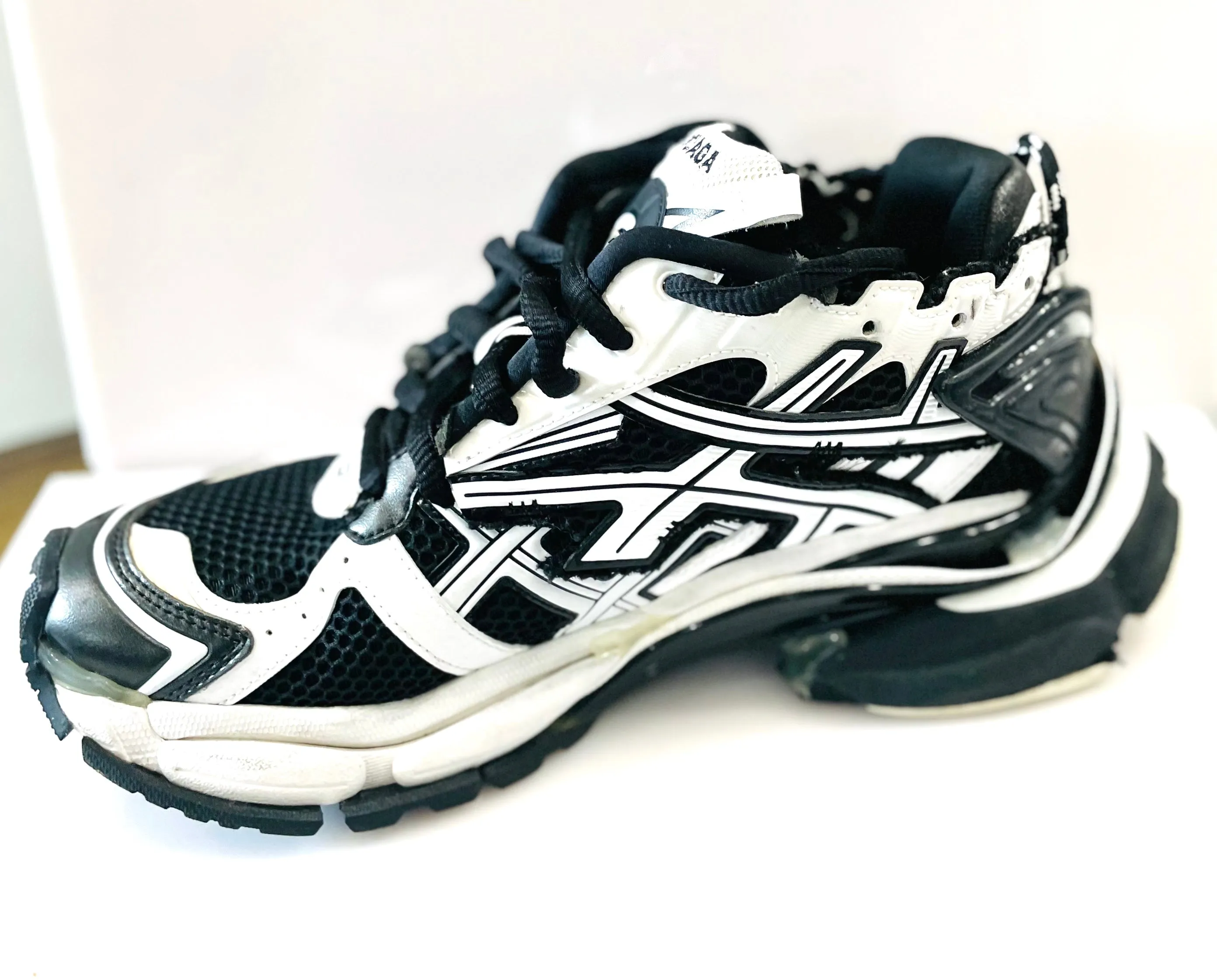 BALENCIAGA TWO-TONE RUNNER SNEAKERS