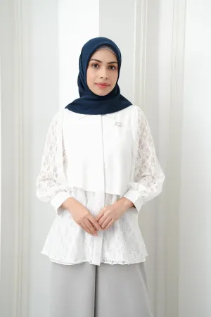Gauri Blouse (Minor)