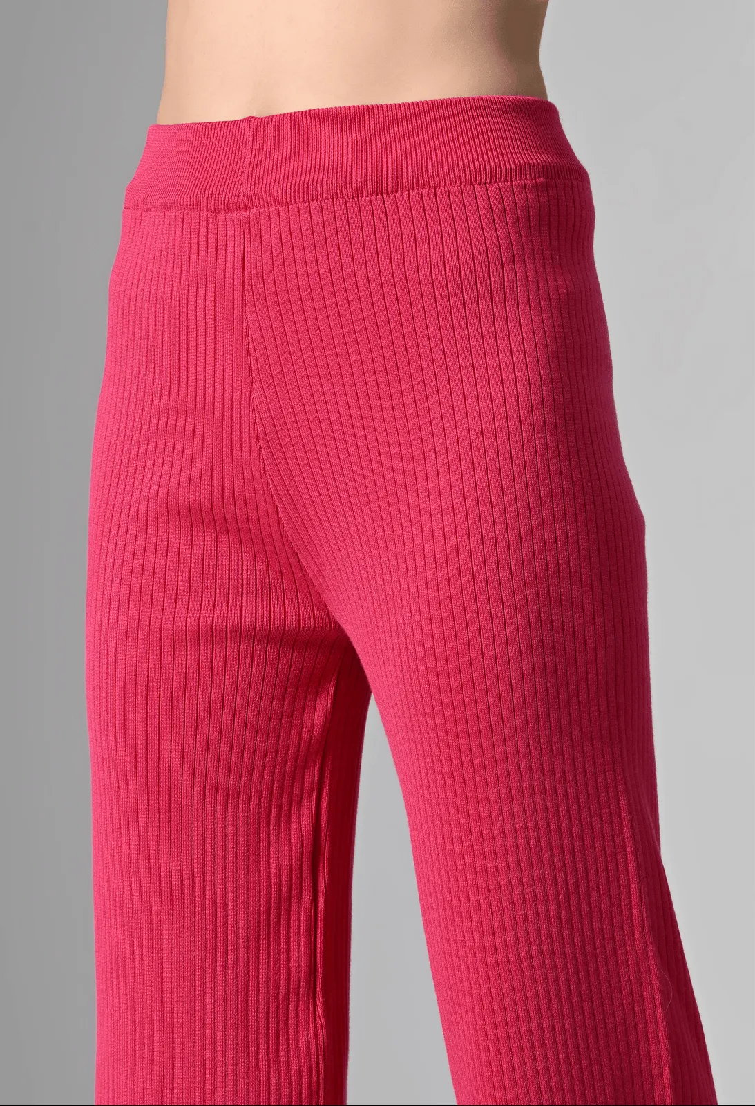 Pankh Luxe Zaar Wool Set With Detachable Fur Sleeve