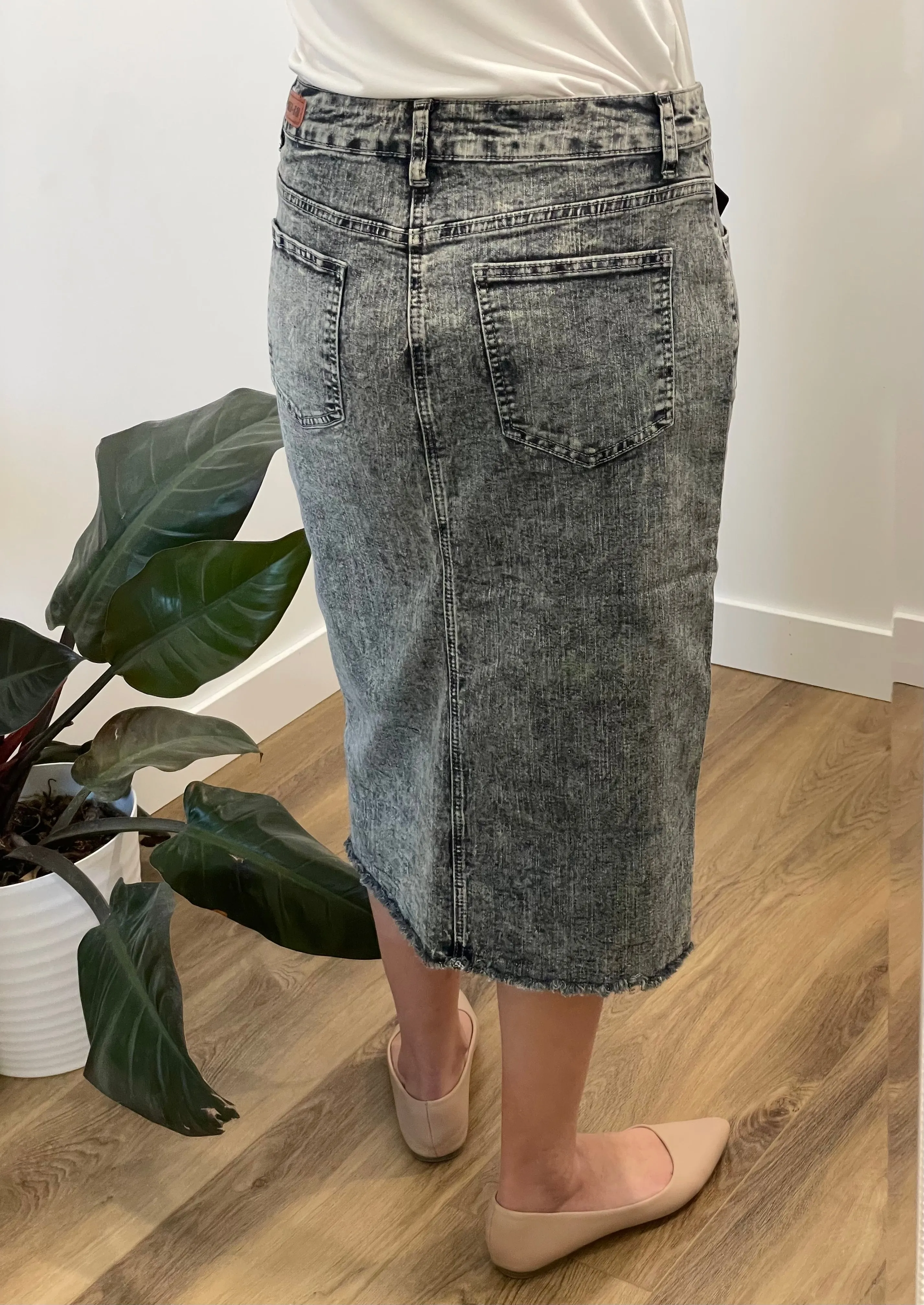 "Julia" in Black Snow Calf Length Denim Skirt