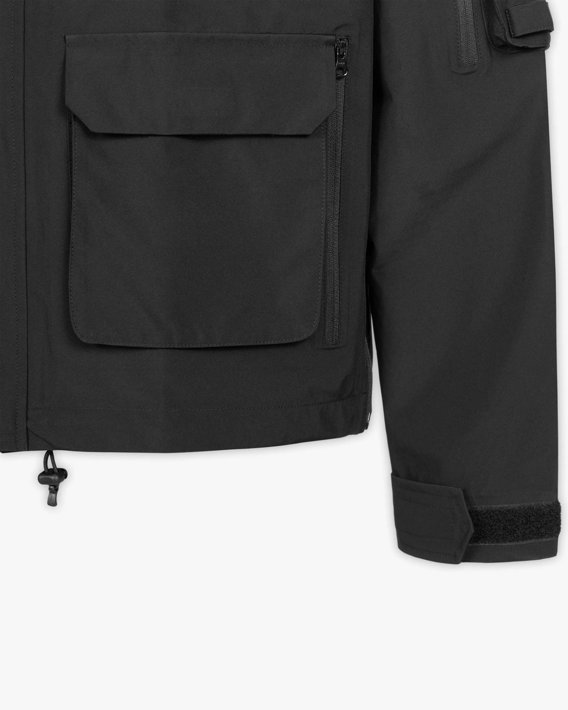 WINDBREAKER BLACK