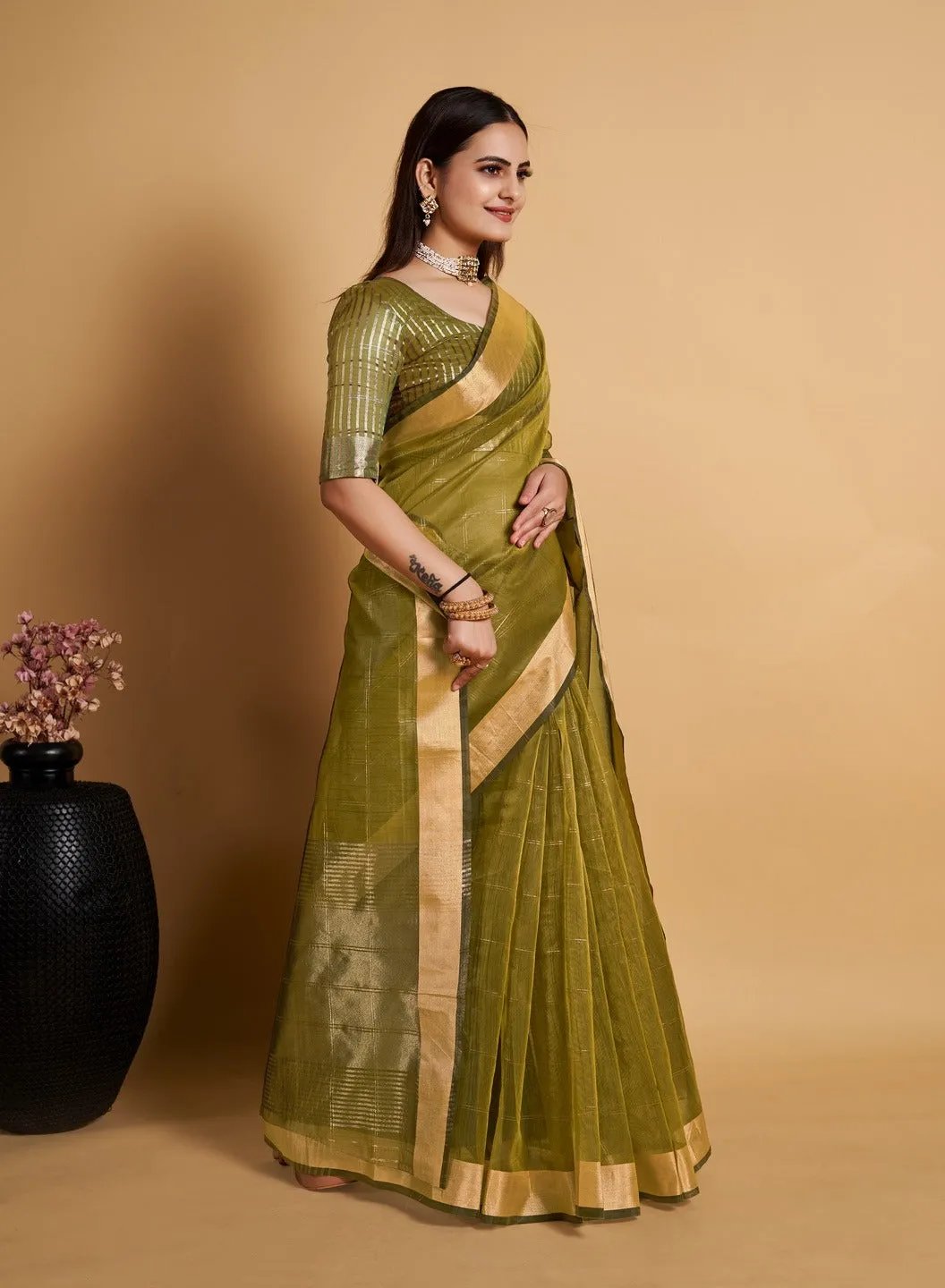 Women Party Wear Weaving Organza Silk Green colour Saree with Un-Stitched Blouse